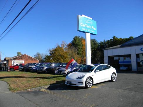 Used 2018 Tesla Model 3 Long Range image 10