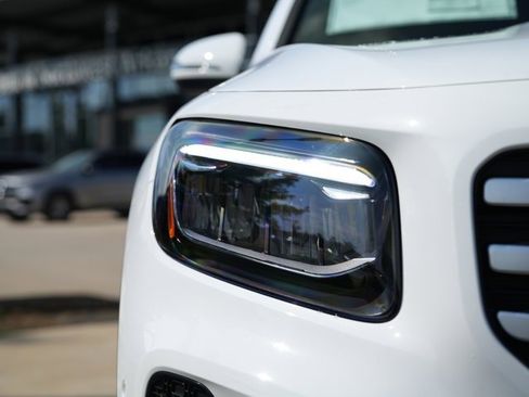 Certified 2026 Mercedes-Benz GLB 250 4MATIC image 12