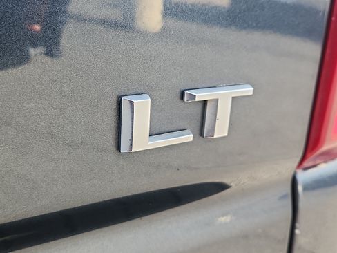 Used 2019 Chevrolet Silverado 1500 LT w/ All-Star Edition AWD/4WD image 6
