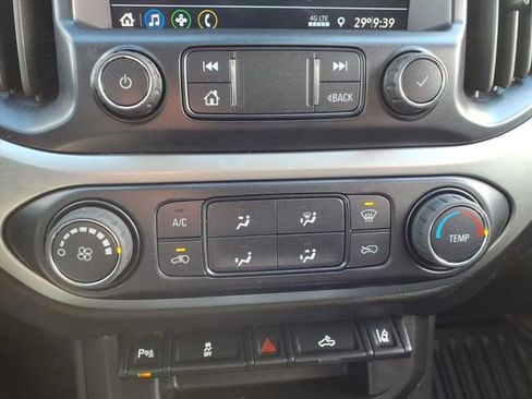 Used 2022 Chevrolet Colorado LT w/ Fleet Safety Package RWD image 23