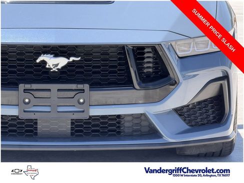 Used 2024 Ford Mustang GT Premium RWD image 8