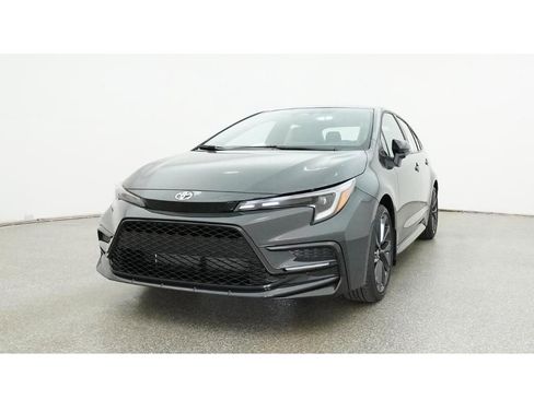 Used 2026 Toyota Corolla SE FWD image 35