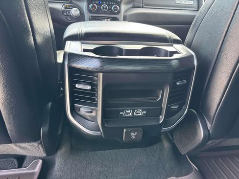 Used 2024 RAM 1500 Laramie AWD/4WD image 14