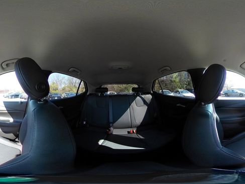 Used 2025 Buick Encore GX Preferred image 38