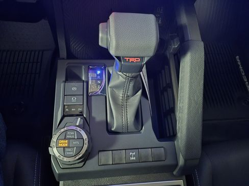 New 2025 Toyota Tacoma 4x4 Double Cab Hybrid image 26