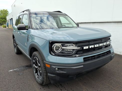 Used 2021 Ford Bronco Sport Outer Banks AWD/4WD image 3