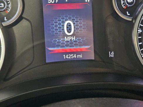 Used 2025 RAM 1500 Big Horn image 25