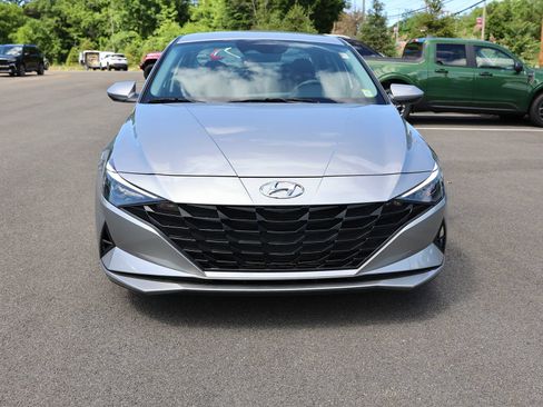 Certified 2023 Hyundai Elantra SEL FWD image 2