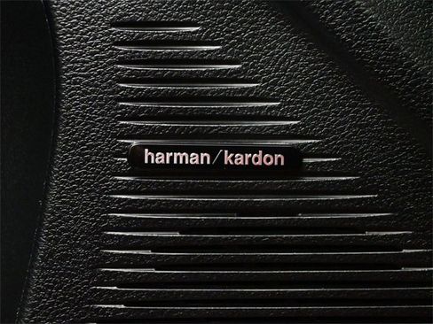 Used 2023 Dodge Challenger R/T Scat Pack w/ Plus Package image 10