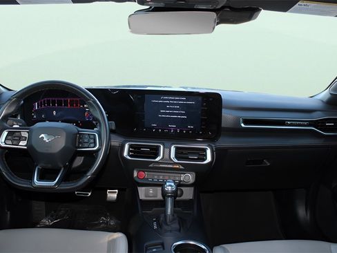 Used 2024 Ford Mustang GT Premium image 19