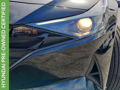 Certified 2023 Hyundai Elantra SEL image 35