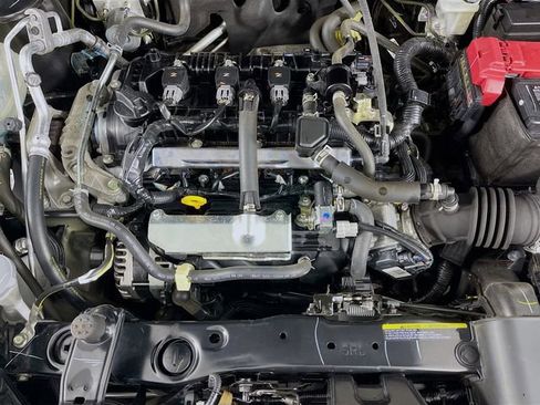 Used 2024 Nissan Kicks SV image 27