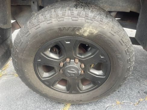Used 2015 RAM 2500 SLT AWD/4WD image 21