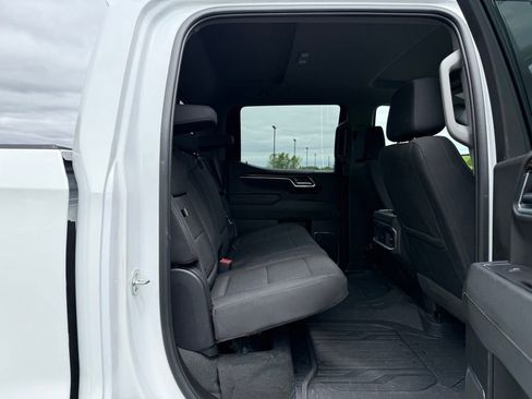 Used 2025 GMC Sierra 1500 Elevation w/ Preferred Package AWD/4WD image 12