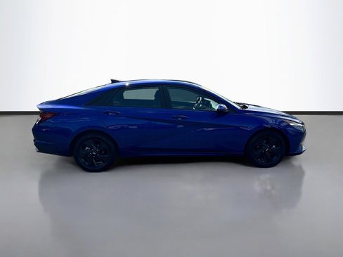 Used 2023 Hyundai Elantra SEL FWD image 8