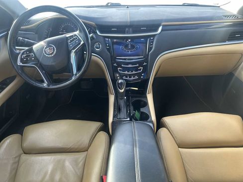 Used 2013 Cadillac XTS Luxury image 21