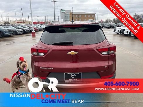 Used 2023 Chevrolet TrailBlazer LT FWD image 4