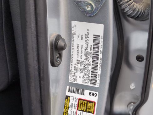 Used 2023 Toyota Tacoma SR5 AWD/4WD image 12