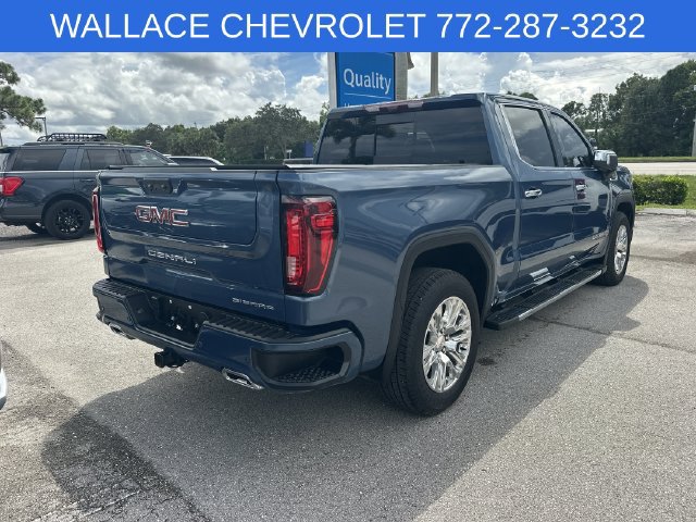 Used 2025 GMC Sierra 1500 Denali w/ Technology Package AWD/4WD image 4