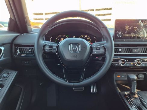 Certified 2025 Honda Civic Sport image 13