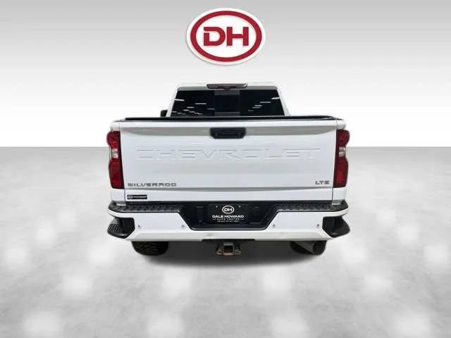 Used 2021 Chevrolet Silverado 2500 LTZ w/ LTZ Premium Package AWD/4WD image 11