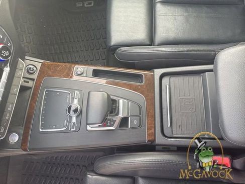 Used 2019 Audi Q5 2.0T Premium Plus w/ Premium Plus Package image 10