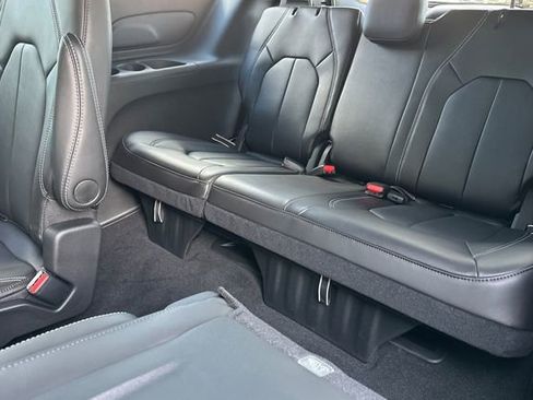 New 2026 Chrysler Voyager LX image 15