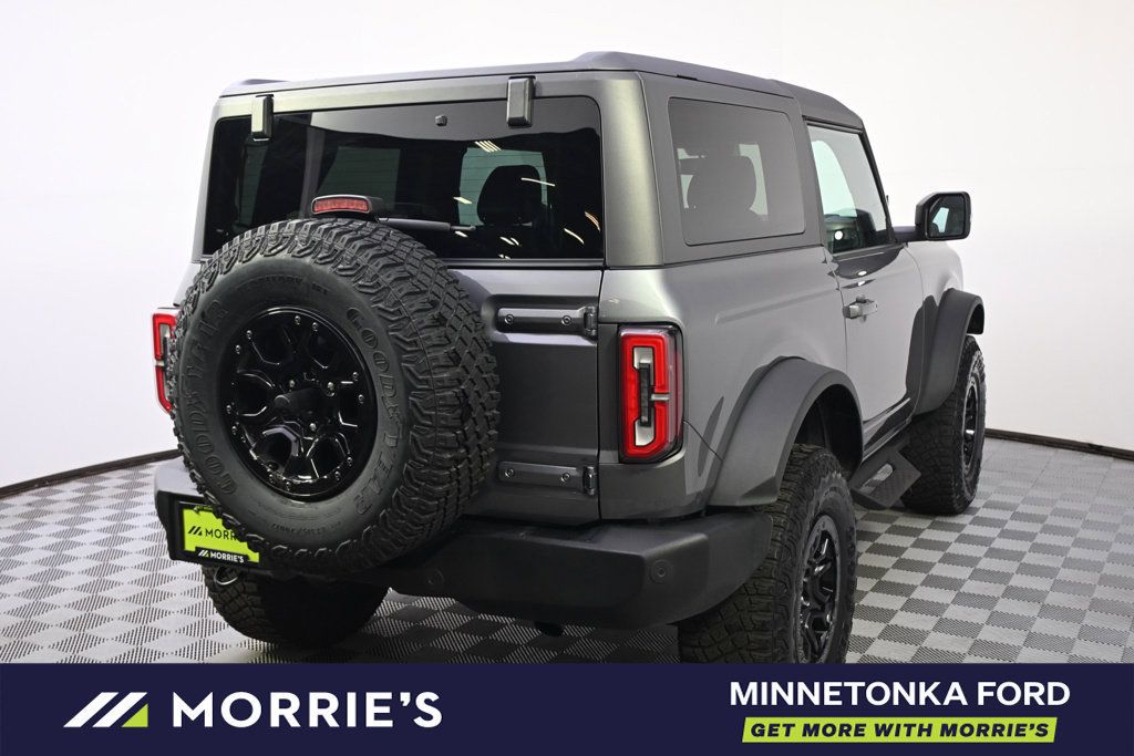 Used 2023 Ford Bronco Outer Banks w/ Sasquatch Package AWD/4WD image 6