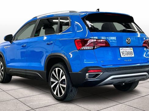 Used 2023 Volkswagen Taos SE w/ Panoramic Sunroof Package image 15