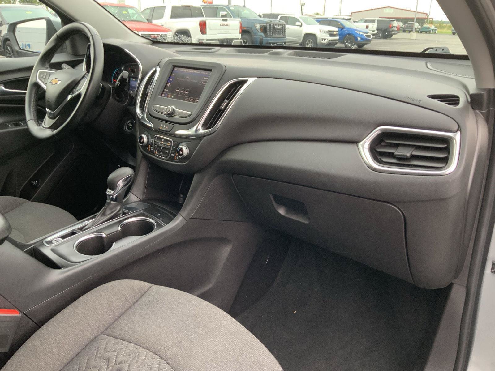 Used 2024 Chevrolet Equinox LT FWD image 51
