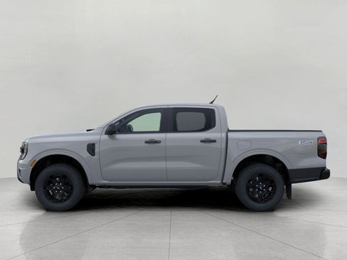 Used 2026 Ford Ranger XLT AWD/4WD image 3