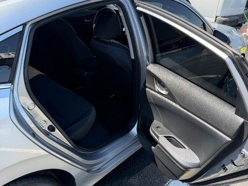 Used 2019 Honda Insight EX image 20