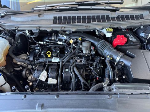 Used 2021 Ford Edge Titanium w/ Class II Trailer Tow Package image 26