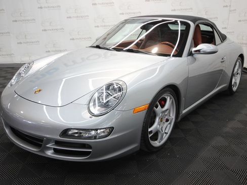 Used 2006 Porsche 911 Carrera S RWD image 1