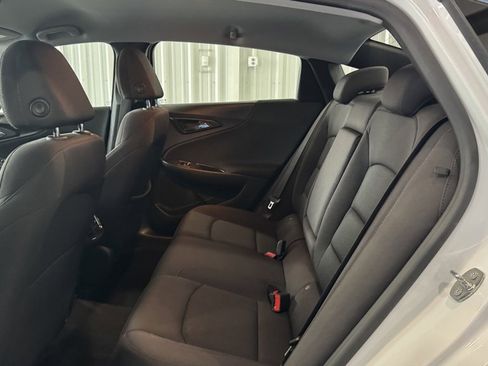 Used 2023 Chevrolet Malibu LT image 15