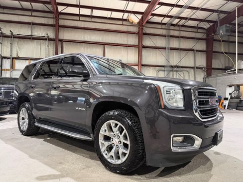Used 2015 GMC Yukon SLE w/ Convenience Package RWD image 1