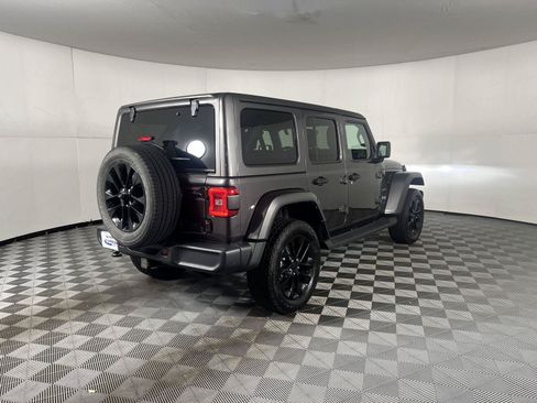Used 2021 Jeep Wrangler Unlimited Sahara w/ Cold Weather Group AWD/4WD image 48