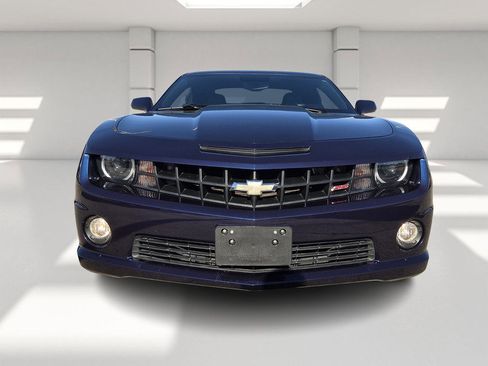 Used 2010 Chevrolet Camaro SS w/ RS Package image 8