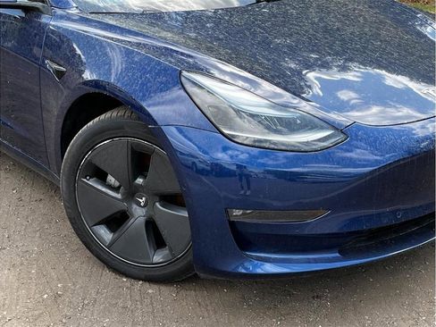 Used 2021 Tesla Model 3 Long Range AWD/4WD image 2