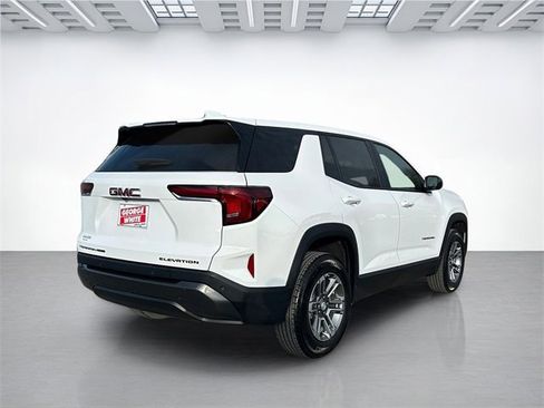 Used 2025 GMC Terrain Elevation image 4