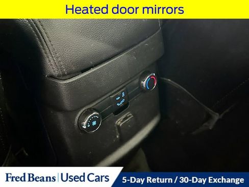 Certified 2017 Ford Explorer XLT w/ Equipment Group 202A image 31