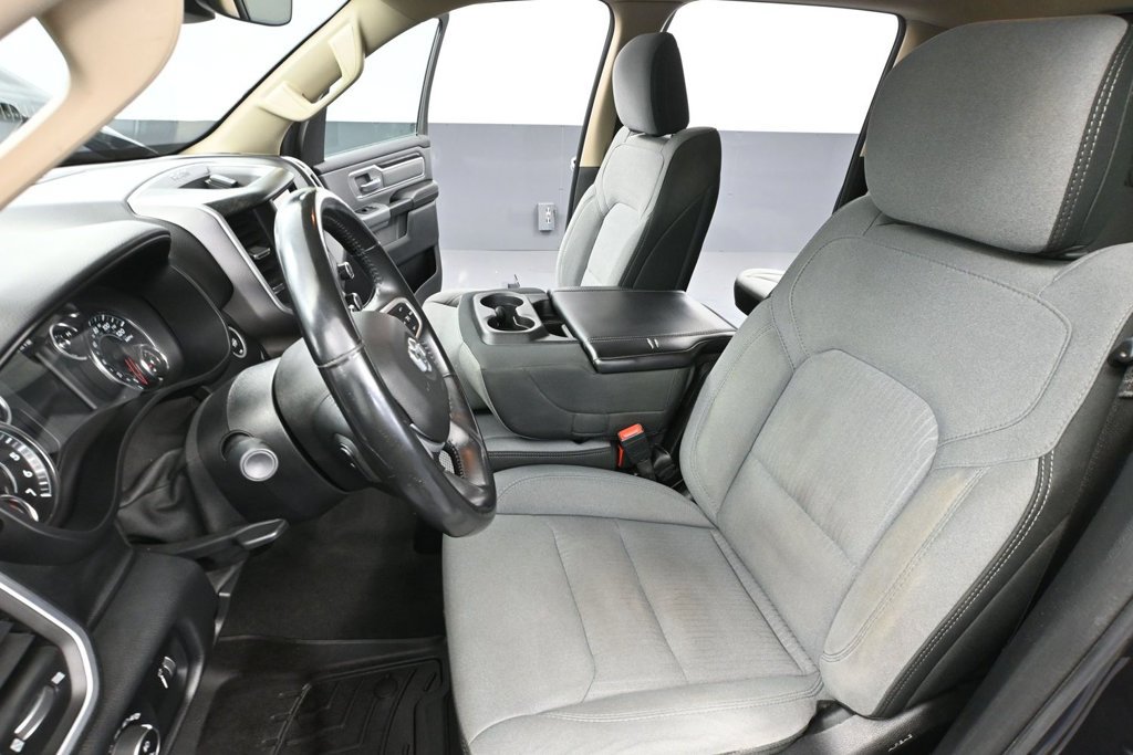 Used 2020 RAM 1500 Big Horn AWD/4WD image 18
