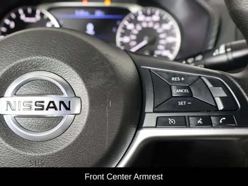 Used 2022 Nissan Altima 2.5 SV FWD image 10