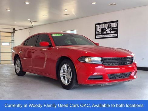 Used 2022 Dodge Charger SXT RWD image 1