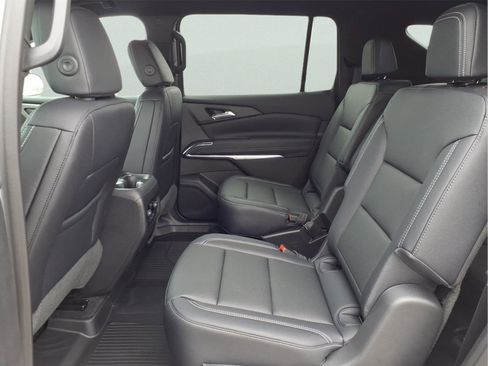 New 2026 Chevrolet Traverse LT w/ Midnight/Sport Edition image 11