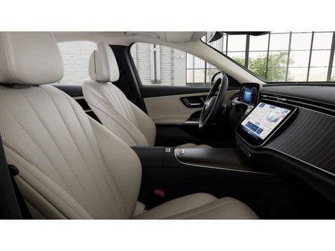 New 2025 Mercedes-Benz E 350 Sedan image 4