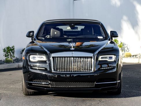 Certified 2018 Rolls-Royce Dawn image 5