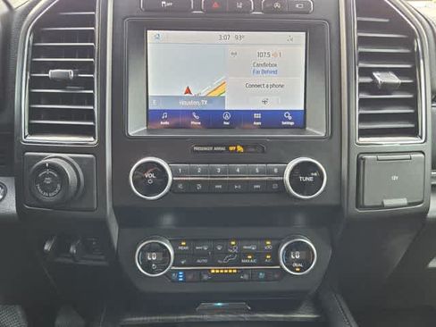 Used 2021 Ford Expedition Limited RWD image 17
