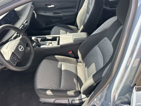 New 2026 Nissan Sentra SV image 18