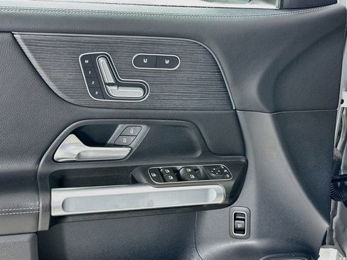 Certified 2023 Mercedes-Benz GLB 35 AMG 4MATIC image 18